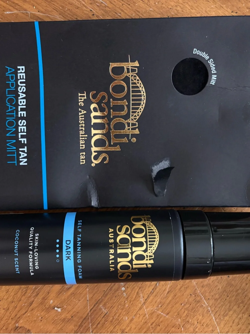 Bondi Sands Black Self Tan Foam with Application Mitt. Dark